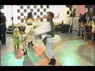 chof_weskot    omad9ola 7eta nwa7id awla...........